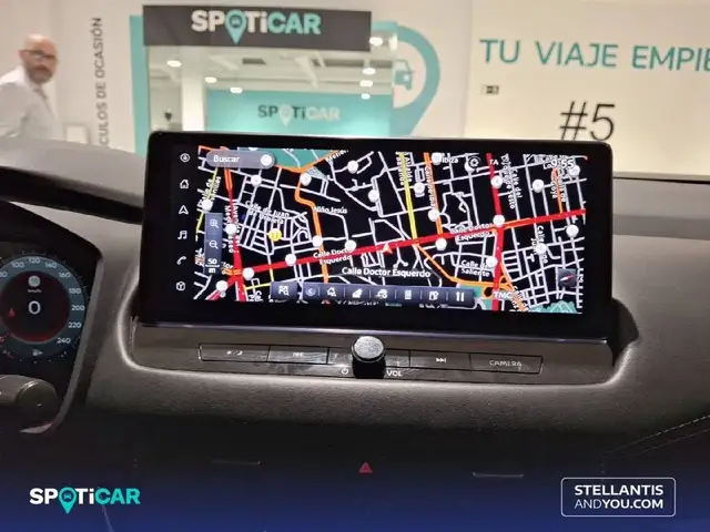 Nissan Qashqai view 14