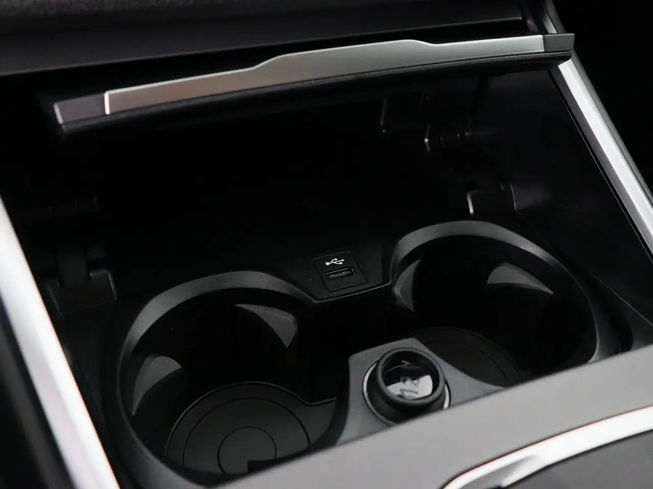 BMW i4 2026 — фото 10