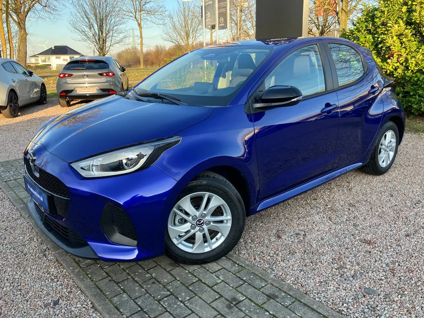 Mazda 2 Hybrid 1.5L 116 PS CENTRE-LINE Blu/Azzurro - 1