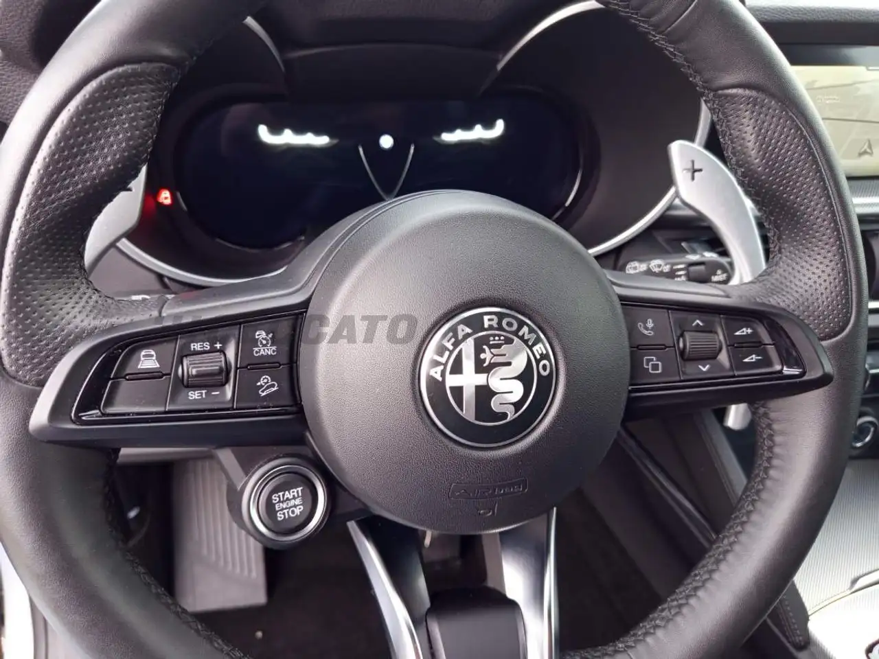 Alfa Romeo Stelvio 2025 — фото 22