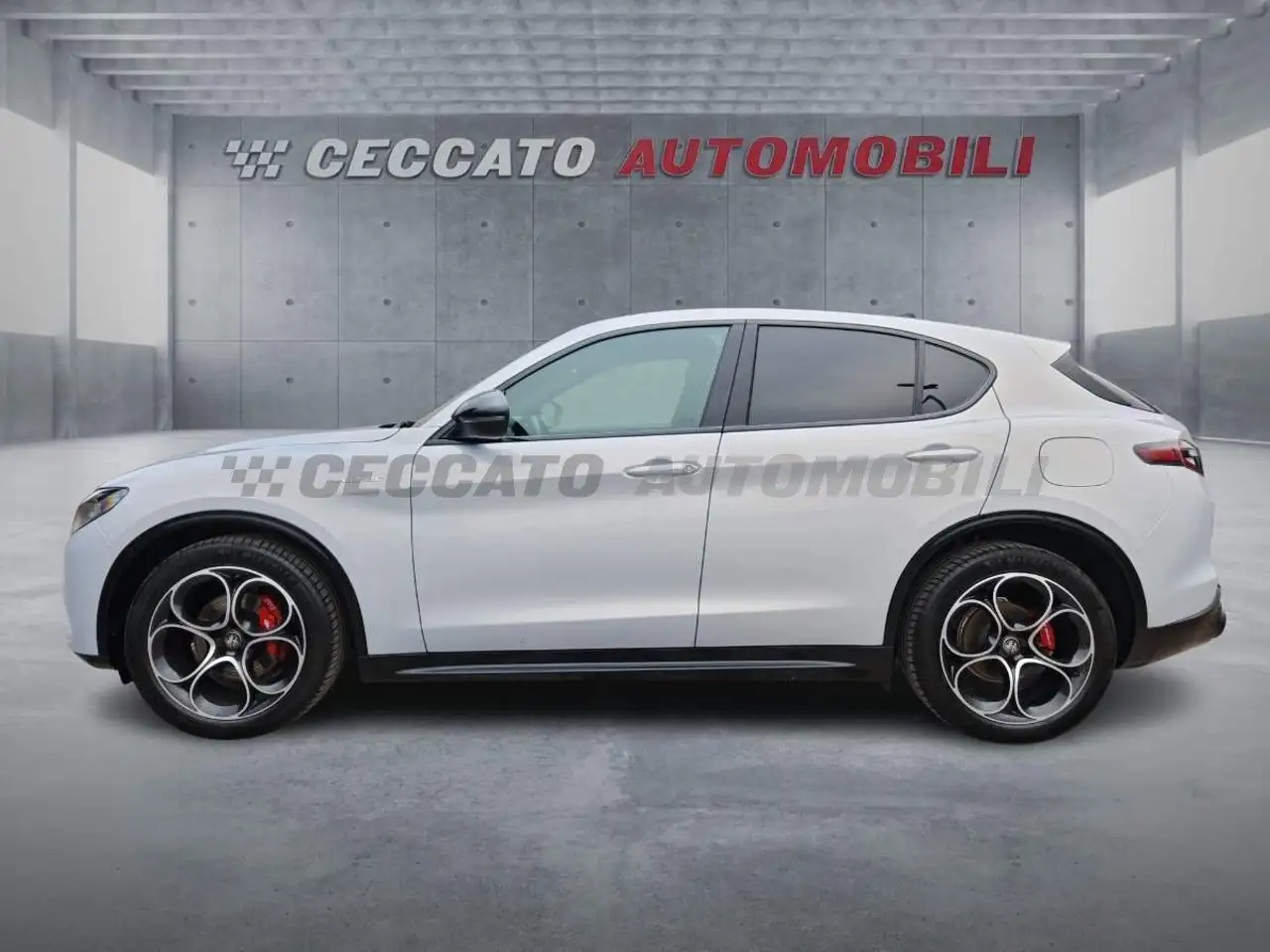 Alfa Romeo Stelvio 2025