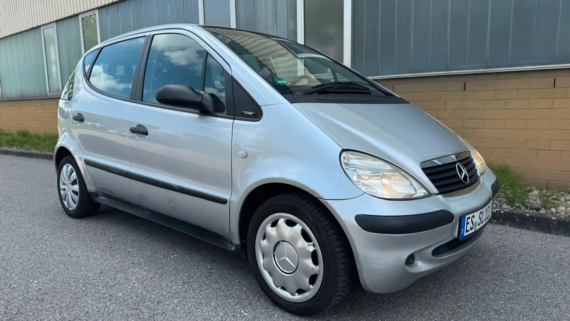 Mercedes-Benz A 160 PANO+TÜV+GARANTIE+KLIMA+SITZH+TEMPO+ä Silver - 2