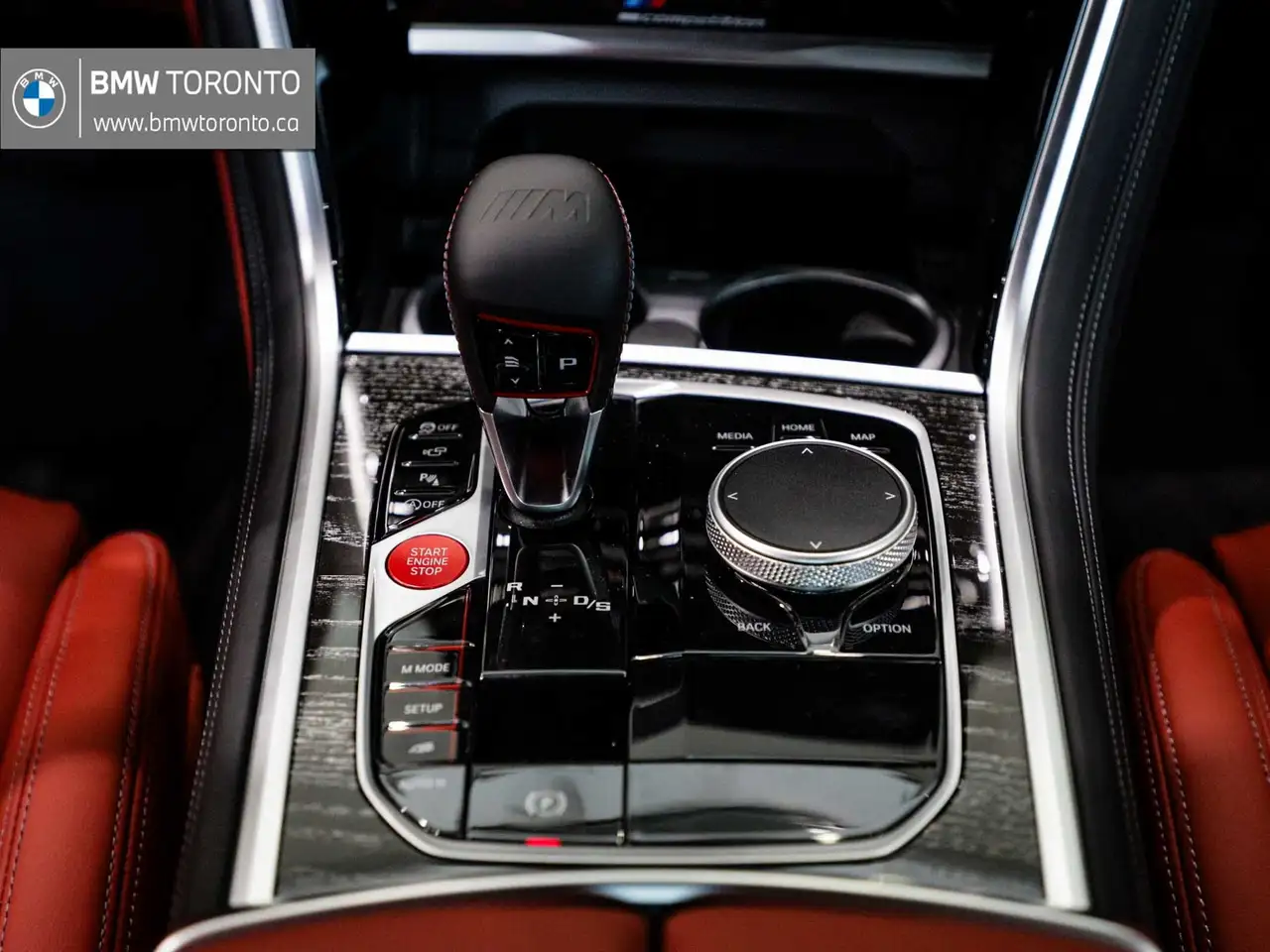 BMW M8 снимка BMW M8