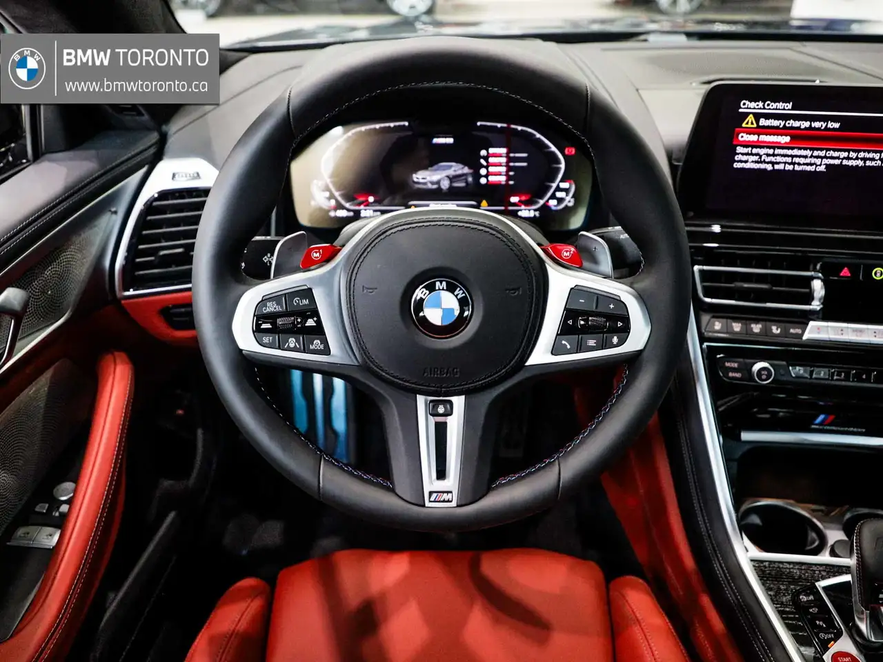 BMW M8 снимка BMW M8