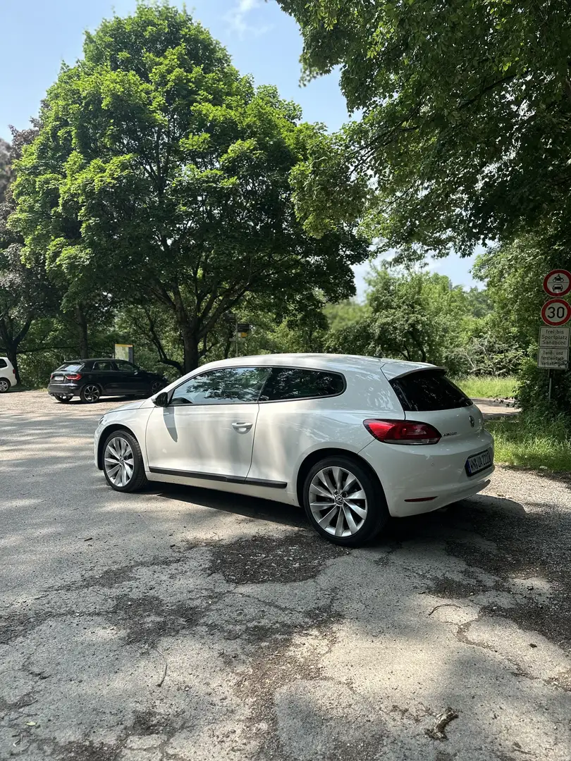 Volkswagen Scirocco - 2