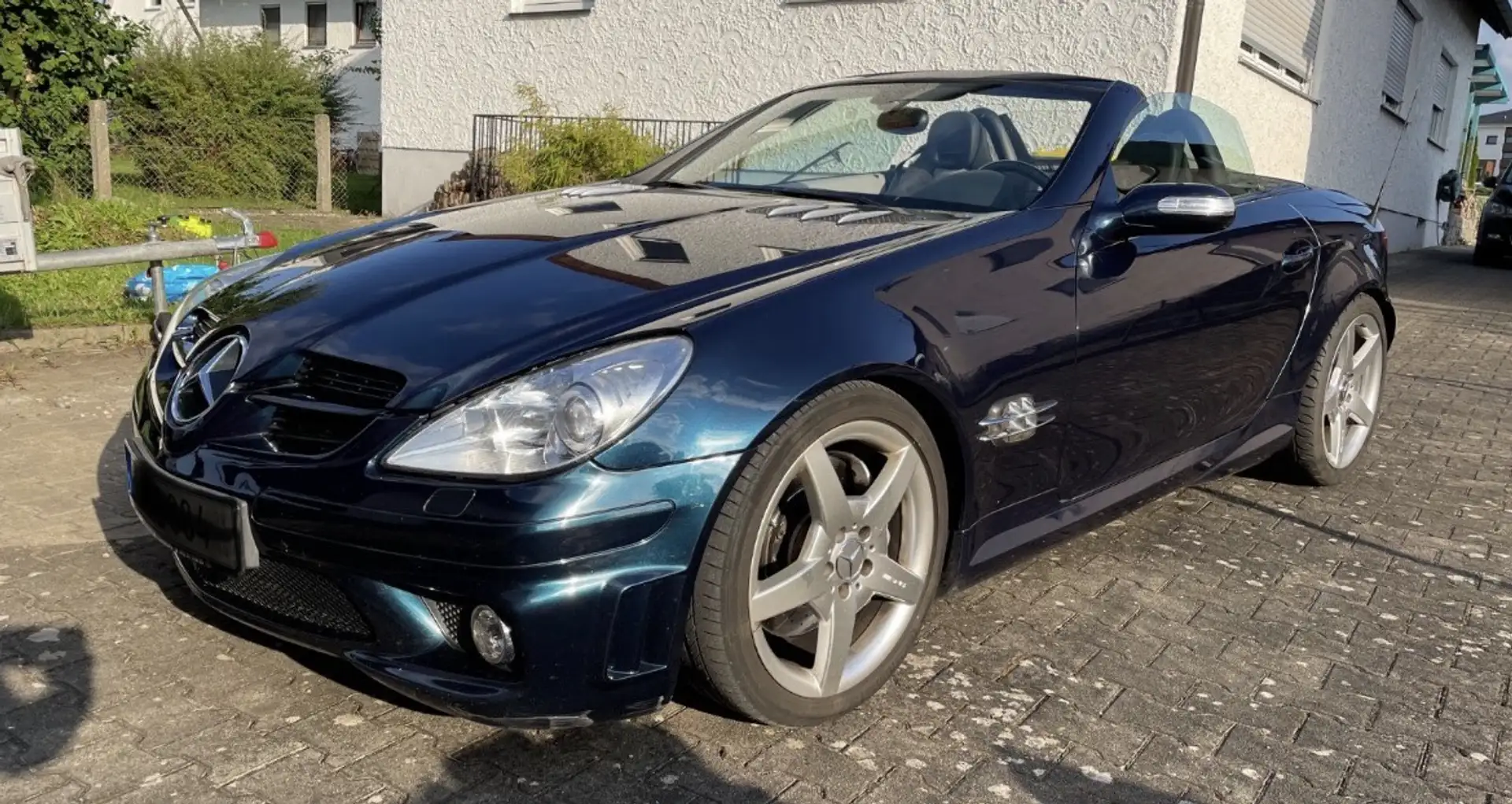 Mercedes-Benz SLK 55 AMG Performance - 1