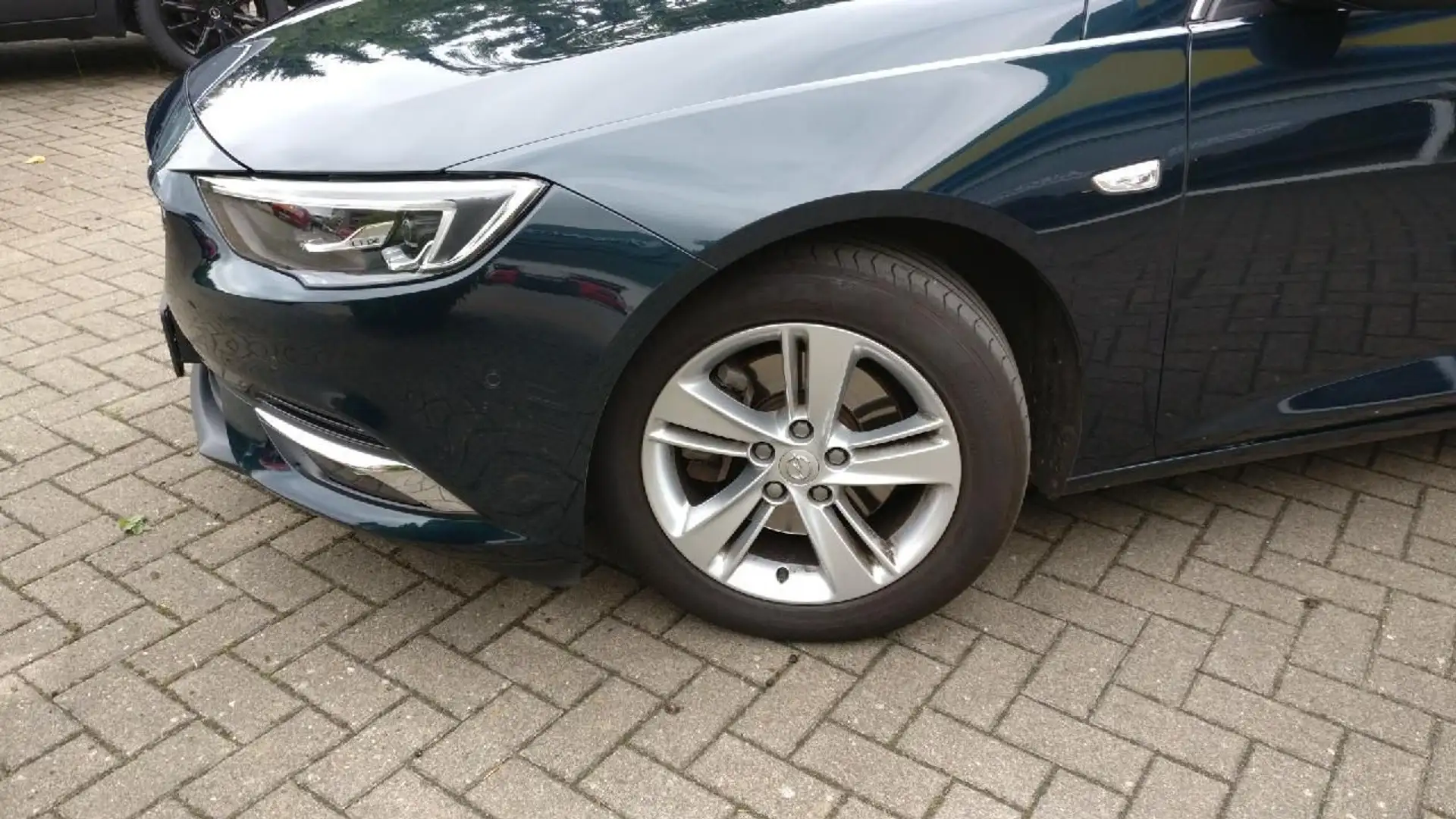 Opel Insignia B ST Innov.Leder Navi AHK R-Kam.Shz.HUD Grün - 2