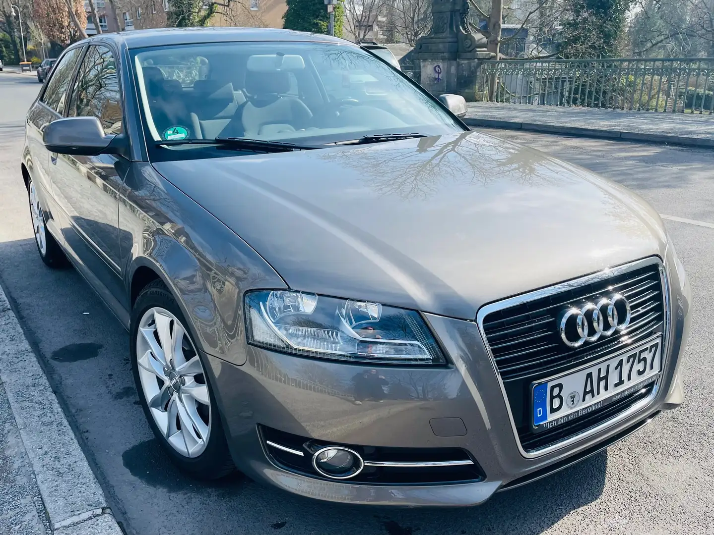 Audi A3 A3 1.4 TFSI Ambition Beige - 1