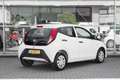 Toyota Aygo 1.0 VVT-i 72pk 5D x-fun Wit - thumbnail 3