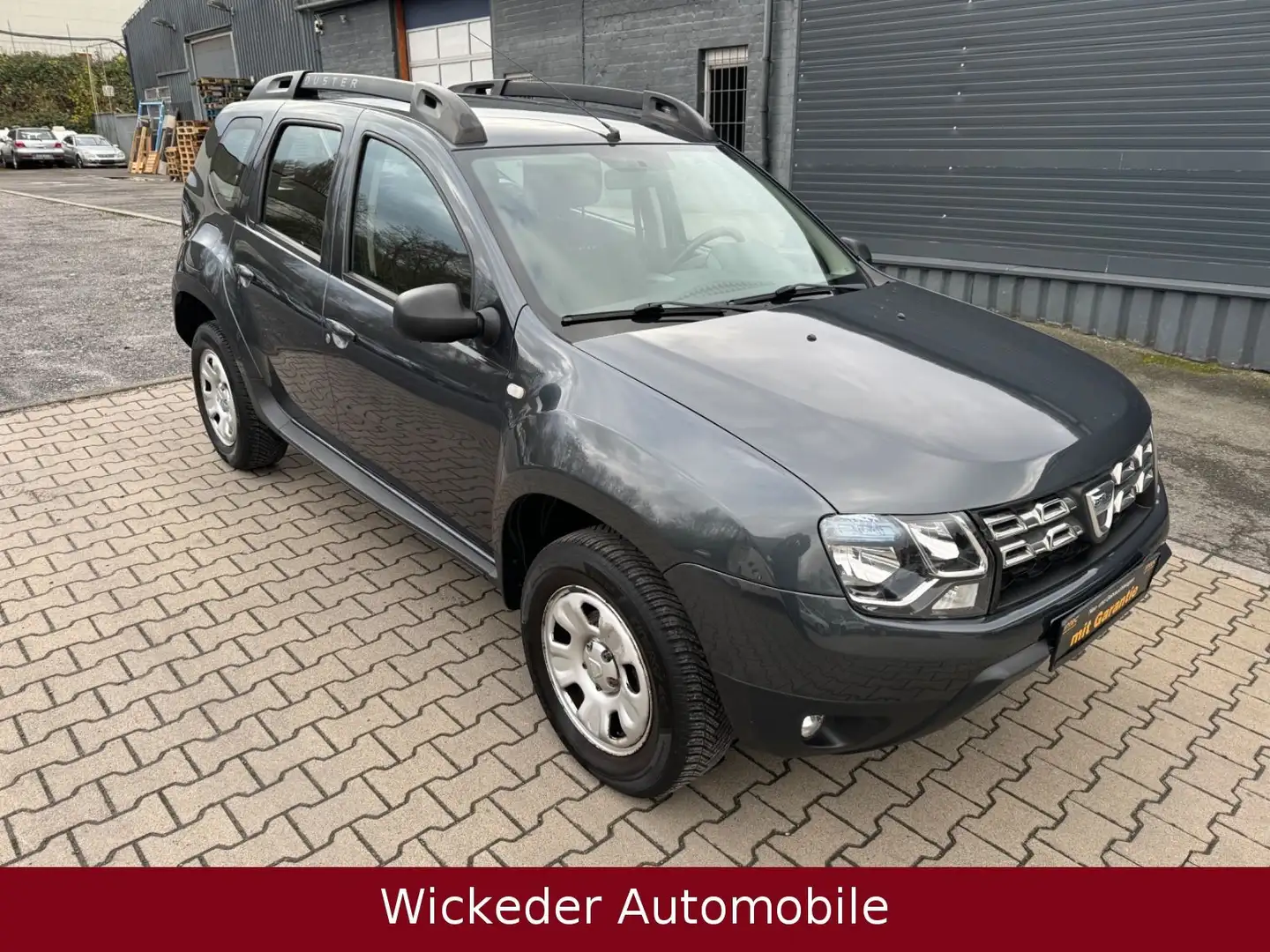 Dacia Duster I Laureate 4x2/Tüv Neu /Top Pflege Grau - 1