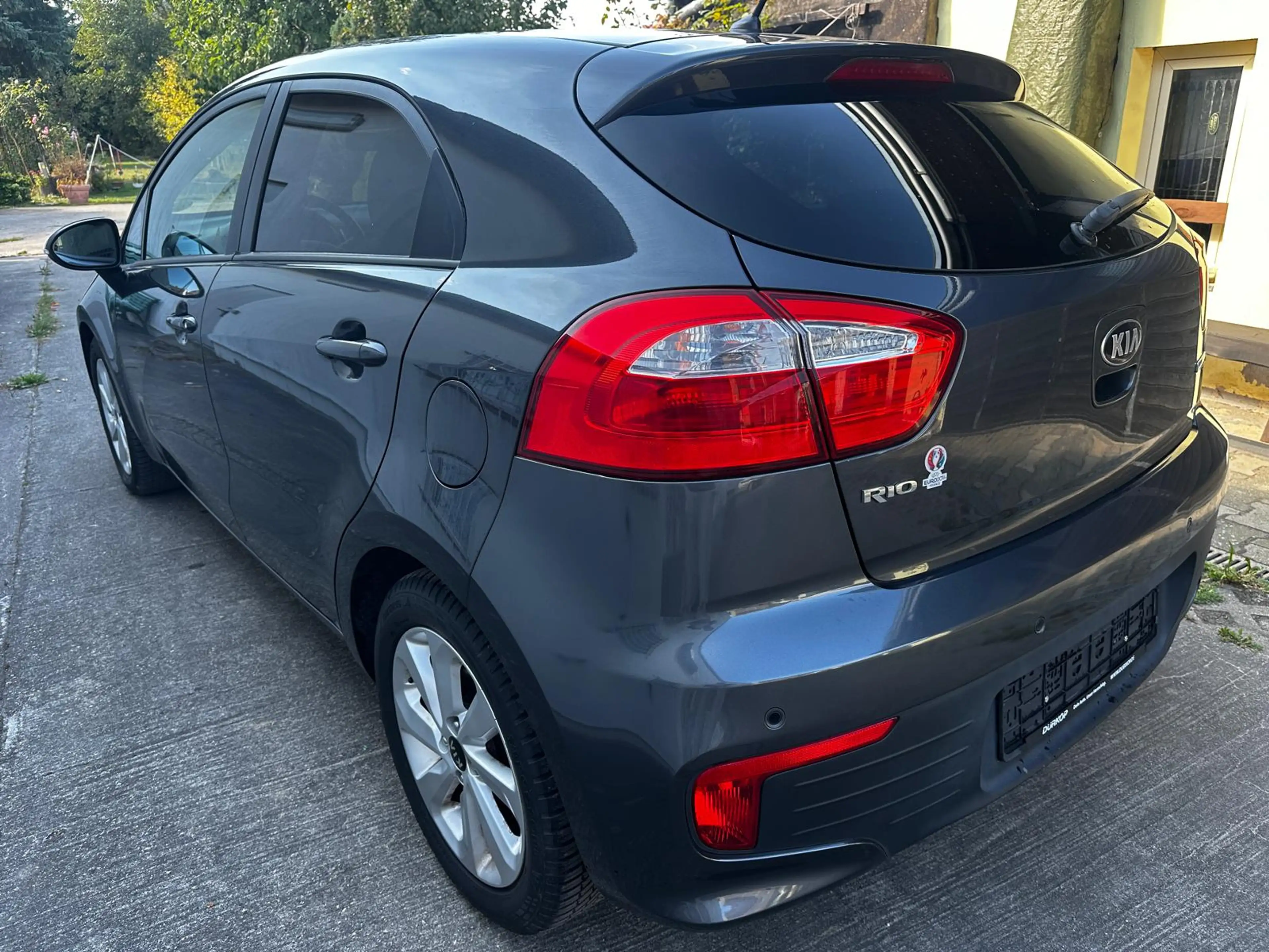 Kia Rio Dream Team 1.Hand*25.767km*Szh*Pdc — photo 4