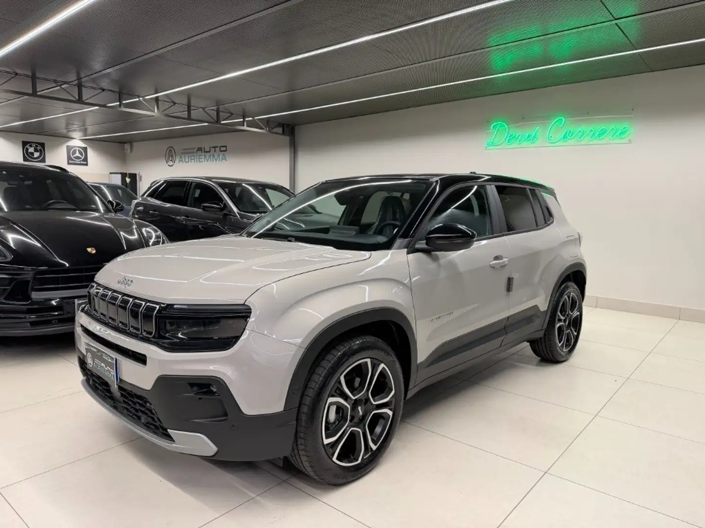 Jeep Avenger 1200 TURBO 100 CV SUMMIT BICOLORE KM0 UFFICIALE Beige - 1