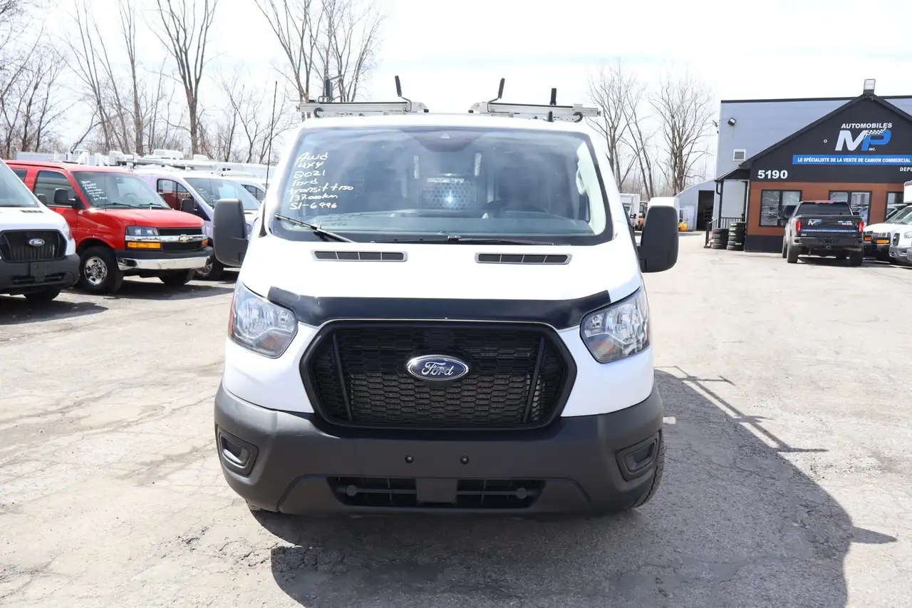 Ford Transit Cargo Van снимка Ford Transit Cargo Van