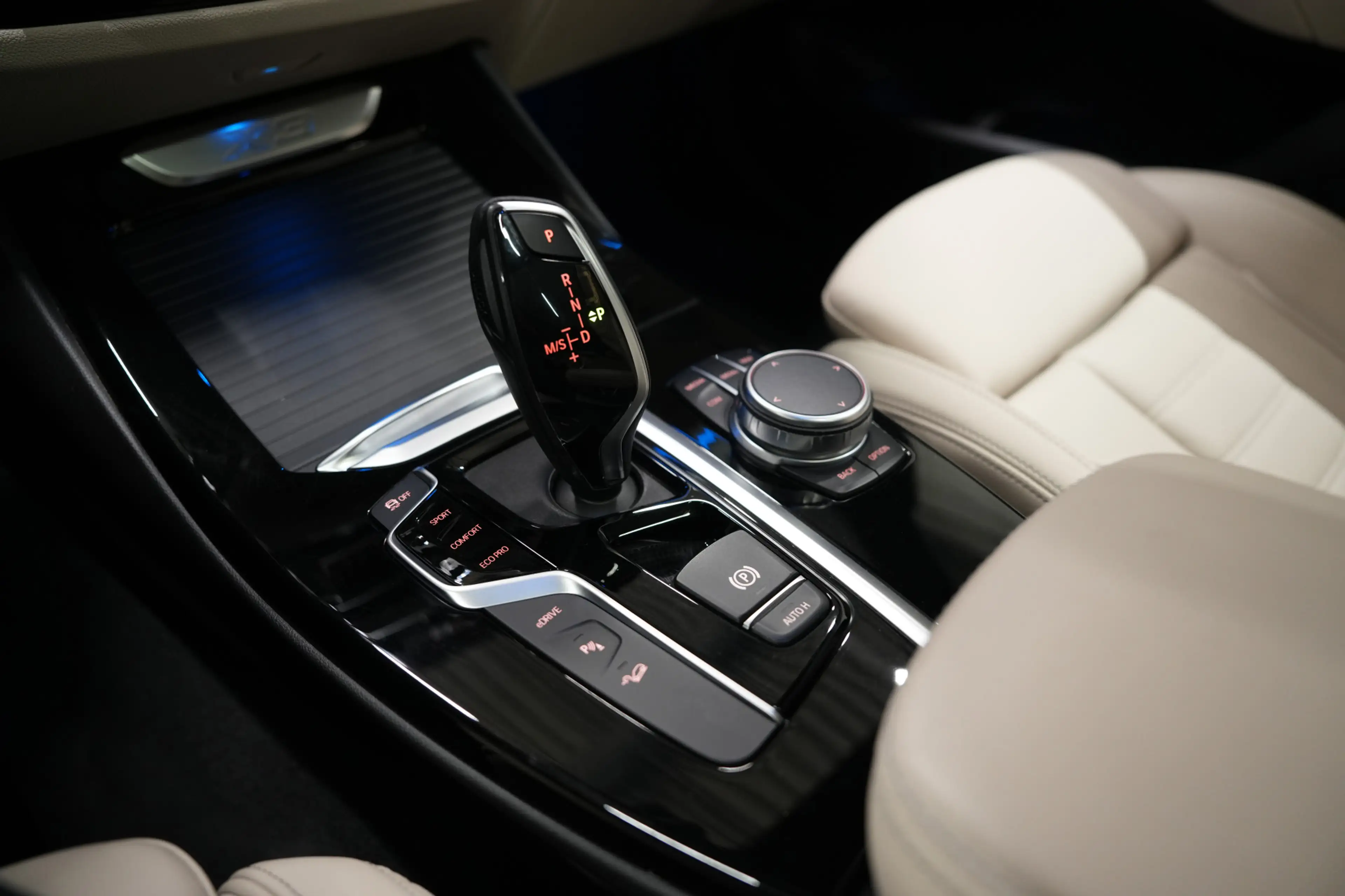 BMW X3 xDrive30e M Sport * SoH * Pano - Harman Kardon - 2 — photo 29