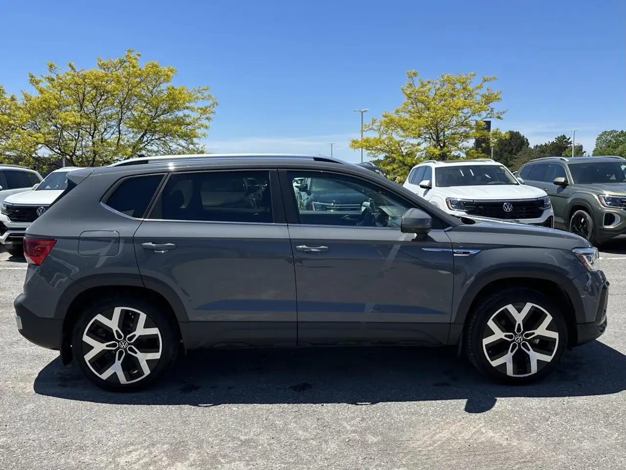 Volkswagen Taos снимка Volkswagen Taos