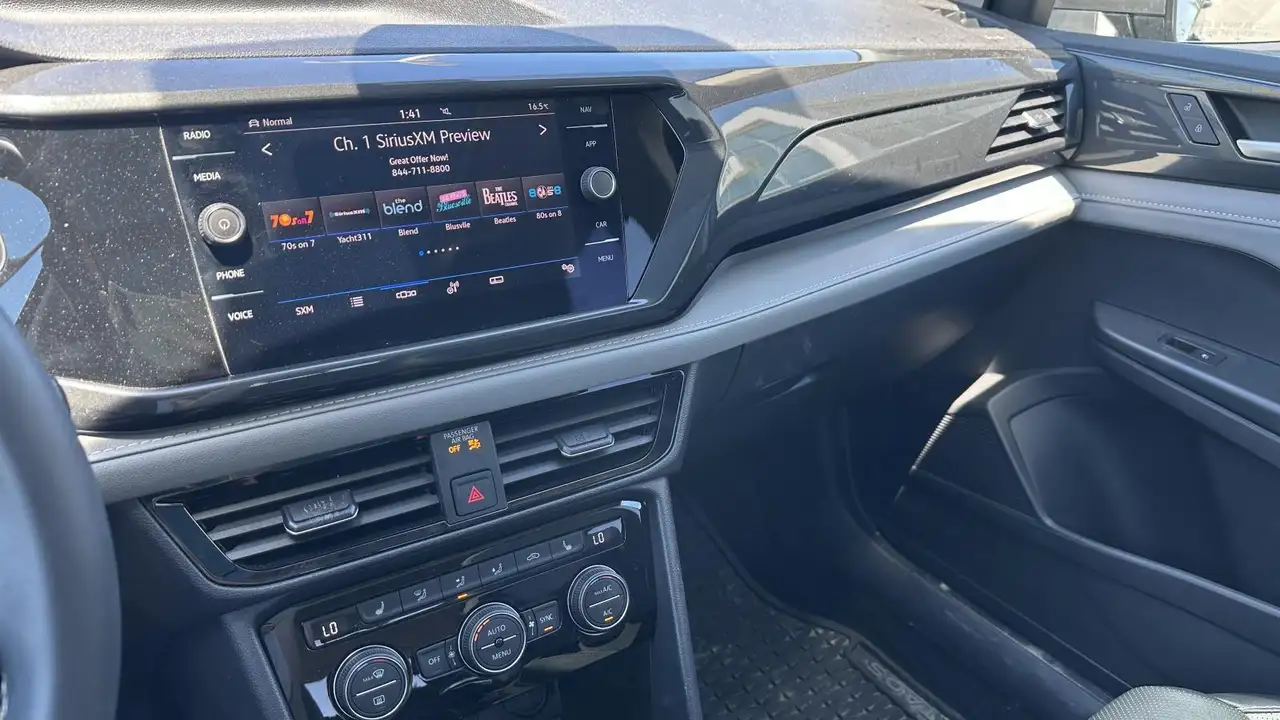 Volkswagen Taos снимка Volkswagen Taos