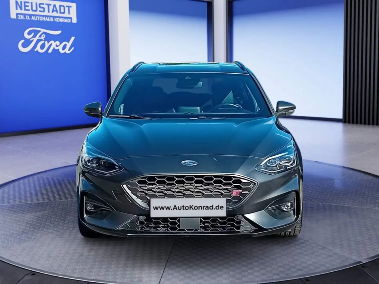 Ford Focus Turnier 2.3 Aut. ST Styling-Paket Performance* Grijs - 2