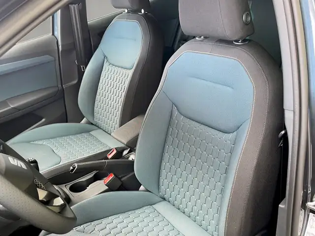 Seat Ibiza view 8