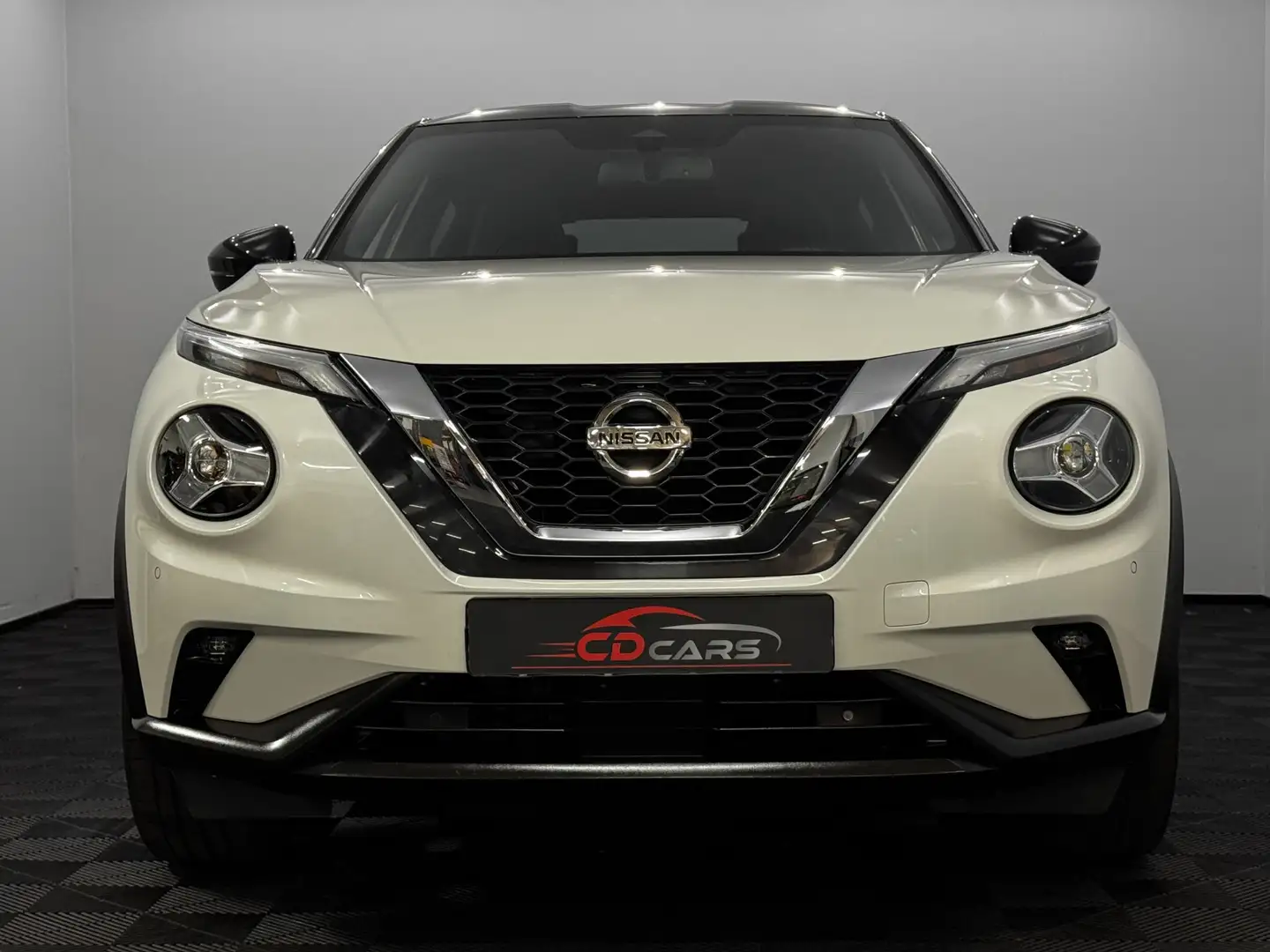 Nissan Juke 1.0 DIG-T Enigma Clima, Navi, Camera, Cruise contr Wit - 2