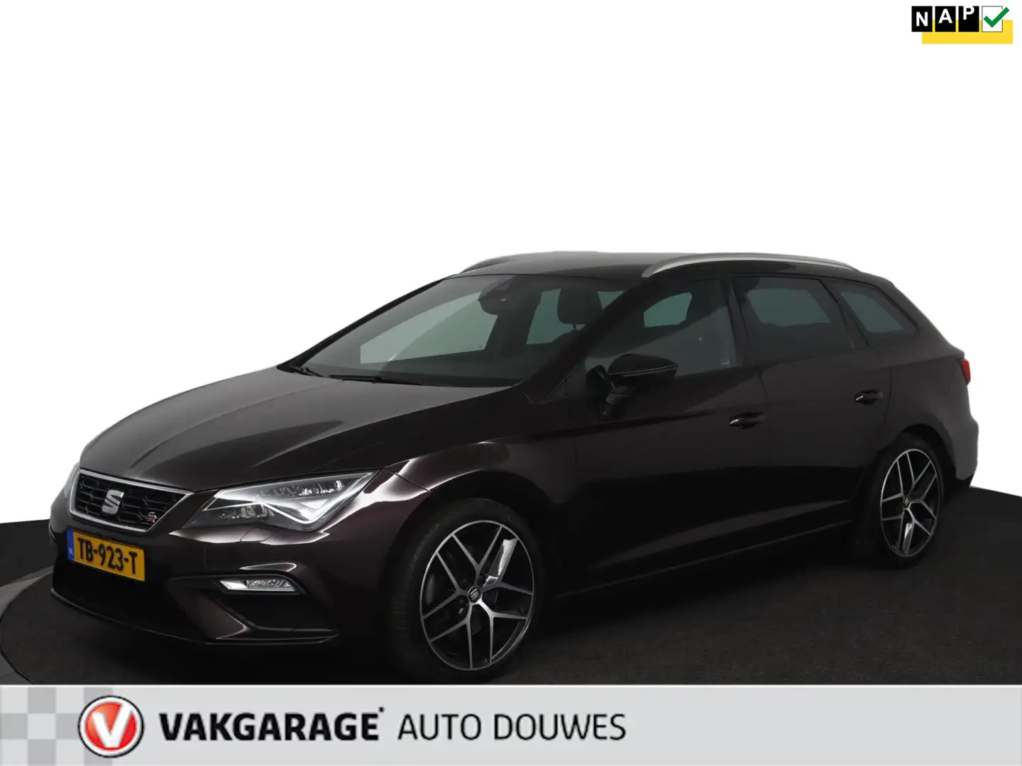 SEAT Leon ST 1.4 EcoTSI FR Business Intense | NAP | Automaat Paars - 1