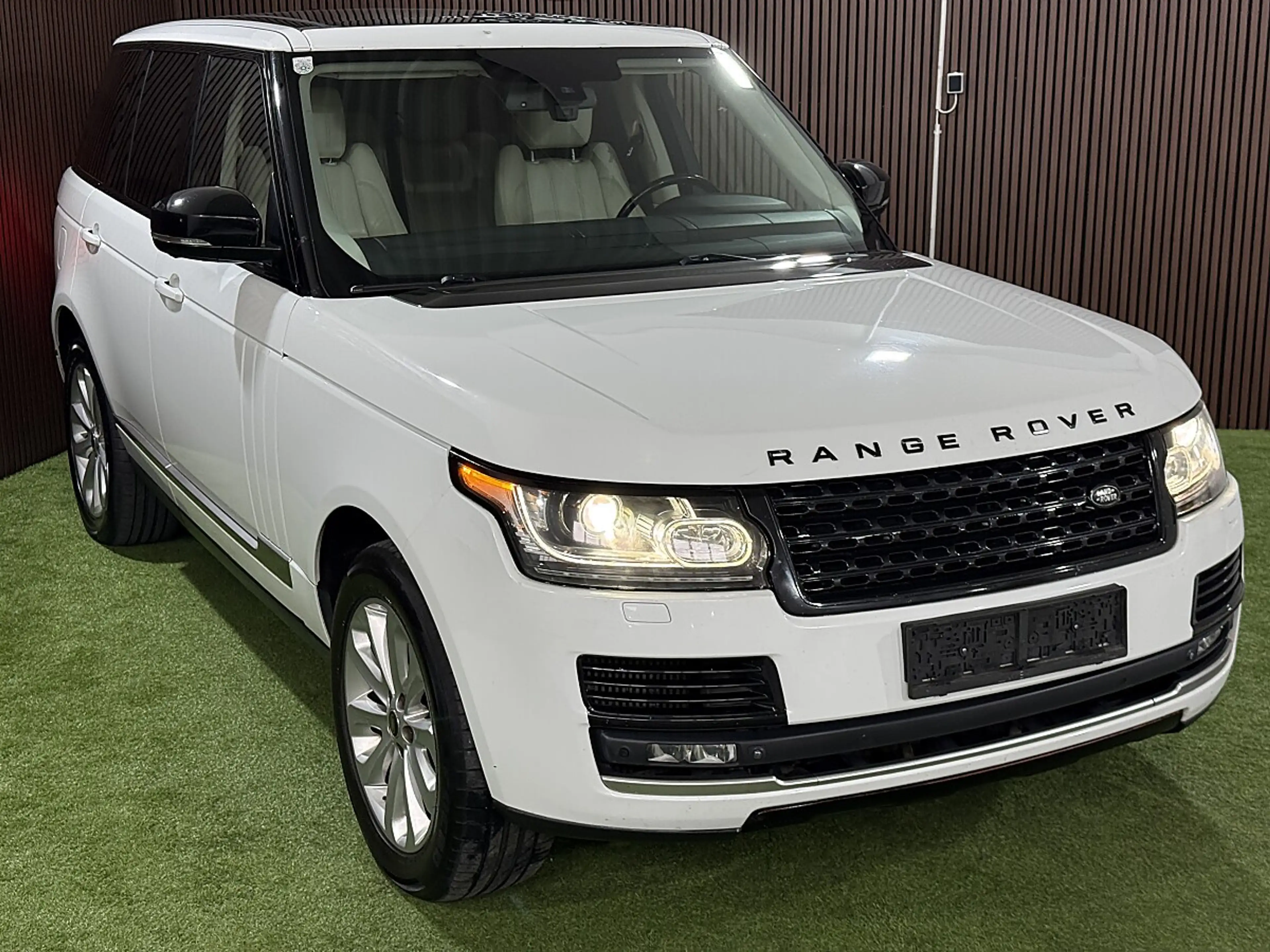 Land Rover Range Rover 3,0L TD V6 Vogue — photo 6