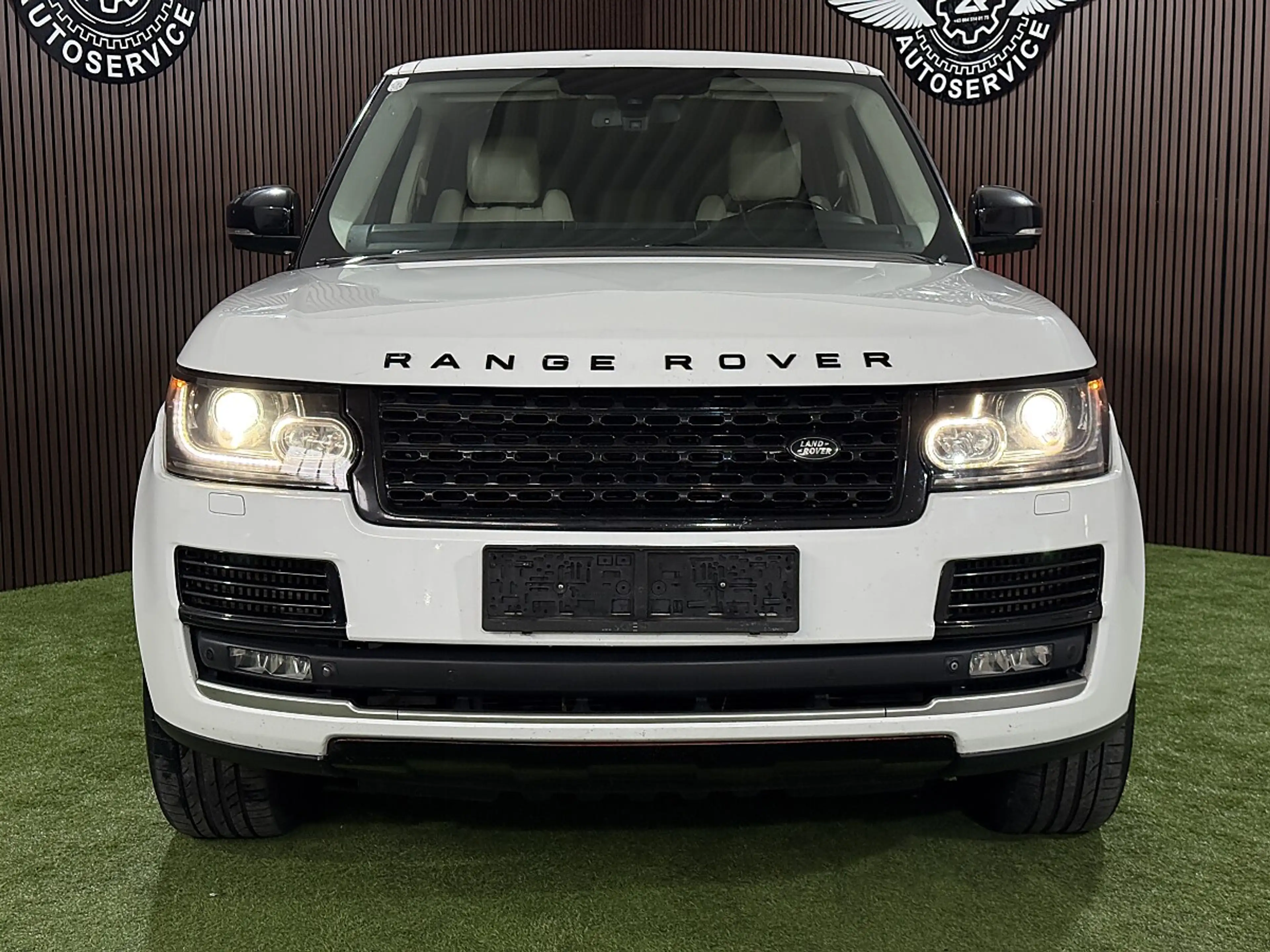 Land Rover Range Rover 3,0L TD V6 Vogue — photo 3