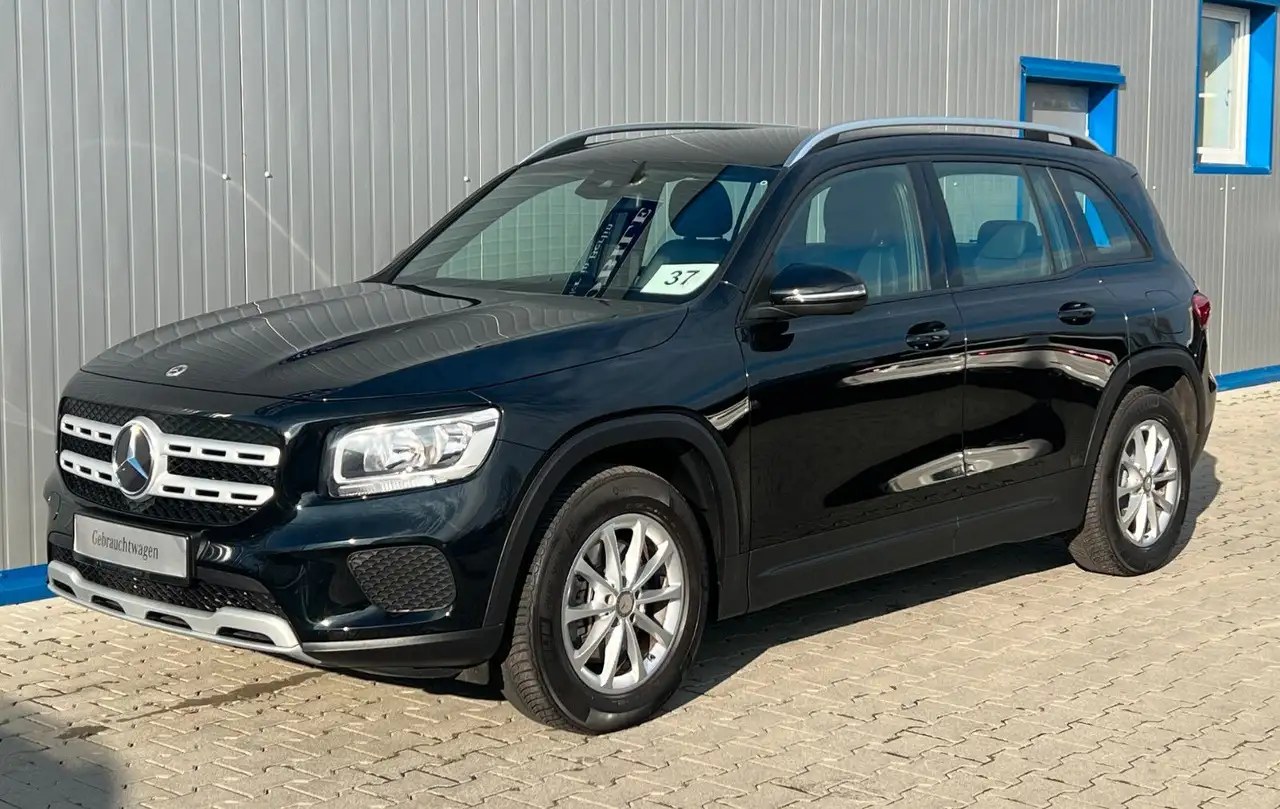 Mercedes-Benz GLB 250