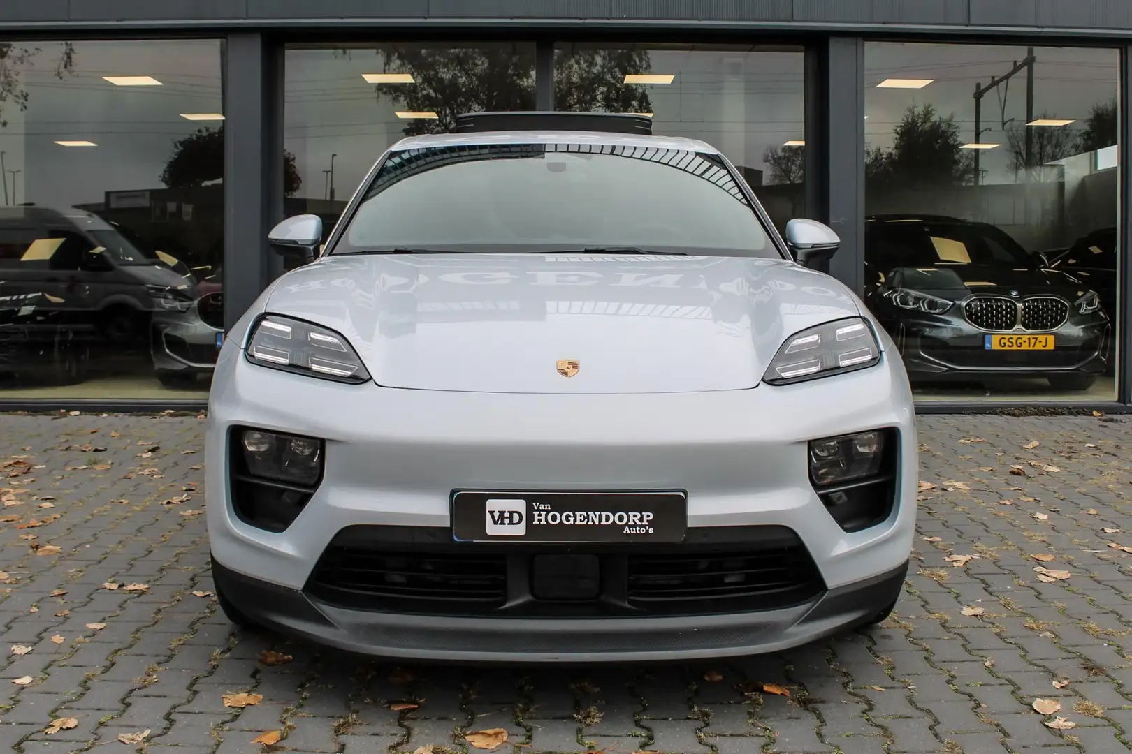 Porsche Macan 4 PANO NAVI BOSE 360CAM LUCHTVERING Gris - 2