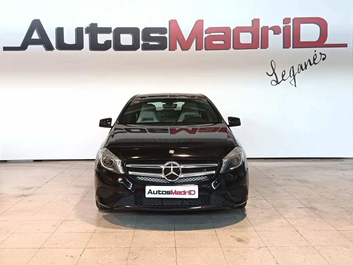 Mercedes-Benz A 200 CDI BlueEFFICIENCY Style Černá - 2