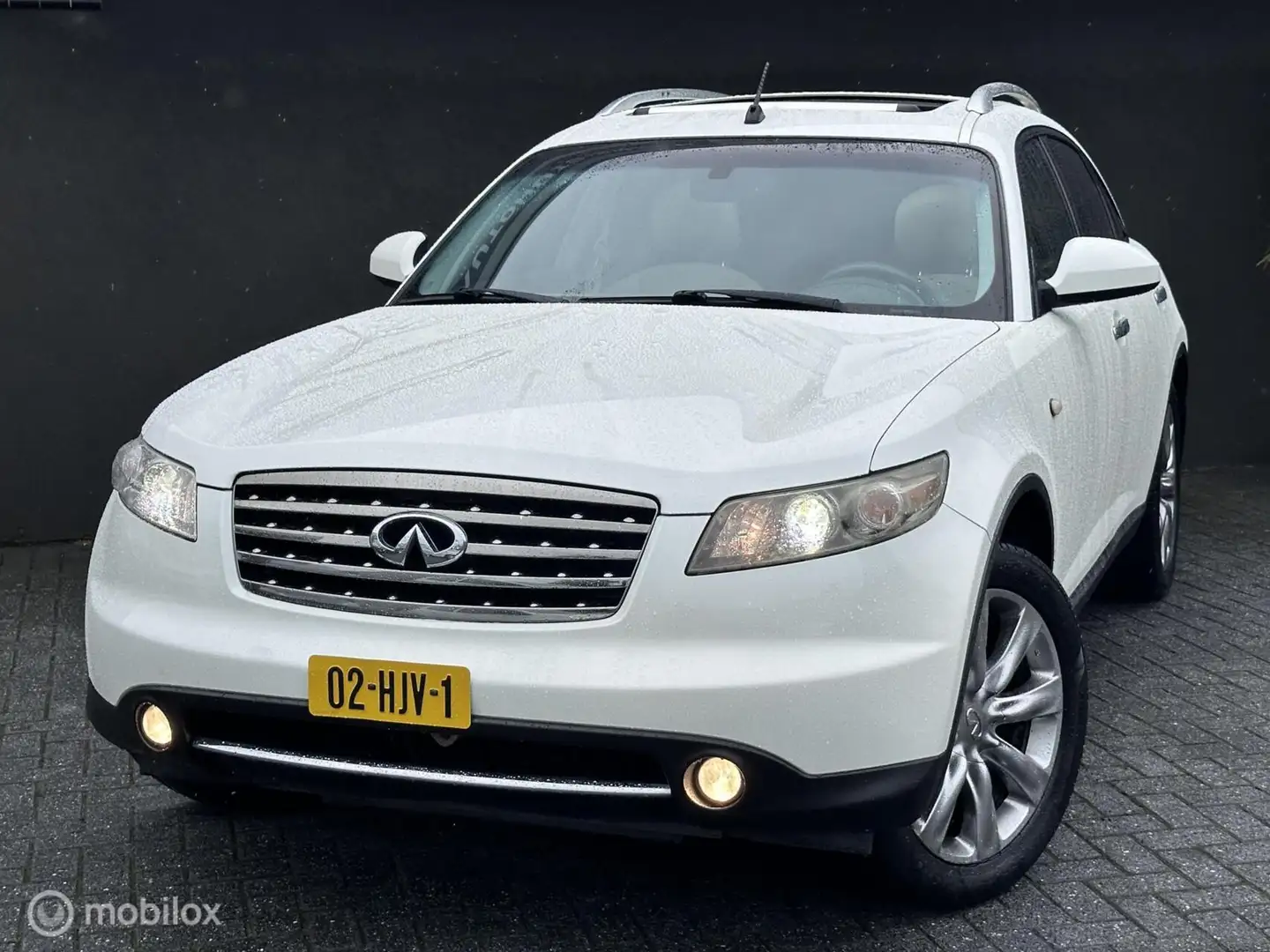 Infiniti FX 35 3.5 V6 | 320 PK | Bose | Camera | Schuifdak | Weiß - 2