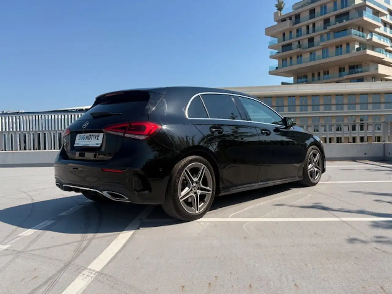 Mercedes-Benz A-Class A 200 AMG Line, миниатюра 8