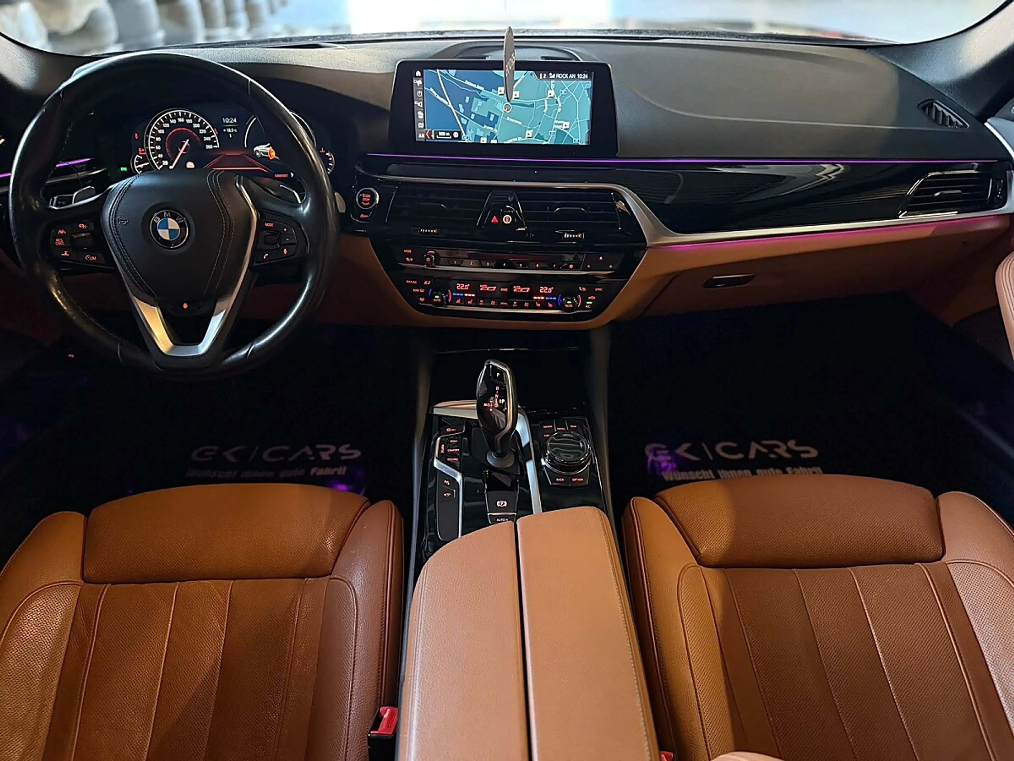 BMW 530 d G30 xDrive Sport Line/SCHIEBEDACH/ACC/HEAD UP... — photo 9