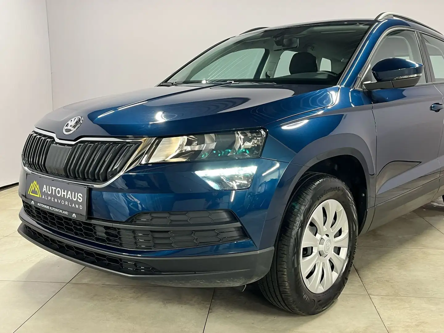 Skoda Karoq 1,0 TSI City ***nur 18.000km*** Blau - 2