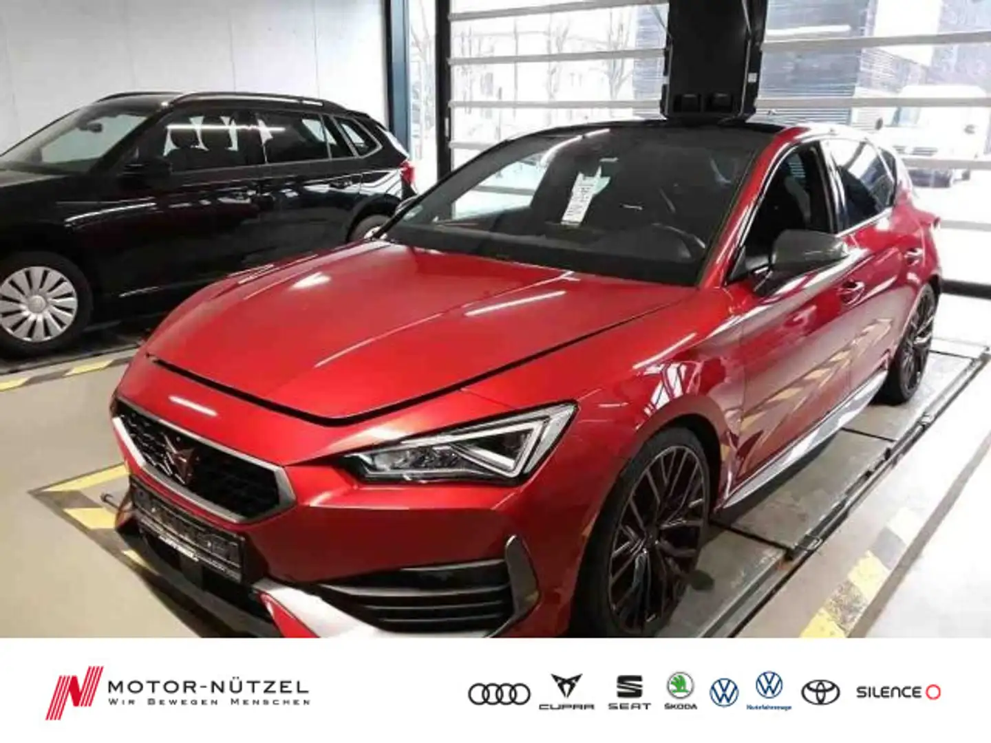 CUPRA Leon VZ 2.0 TSI DSG LED+NAVI+PANO+BEATS+DAB+19Z. Rot - 1