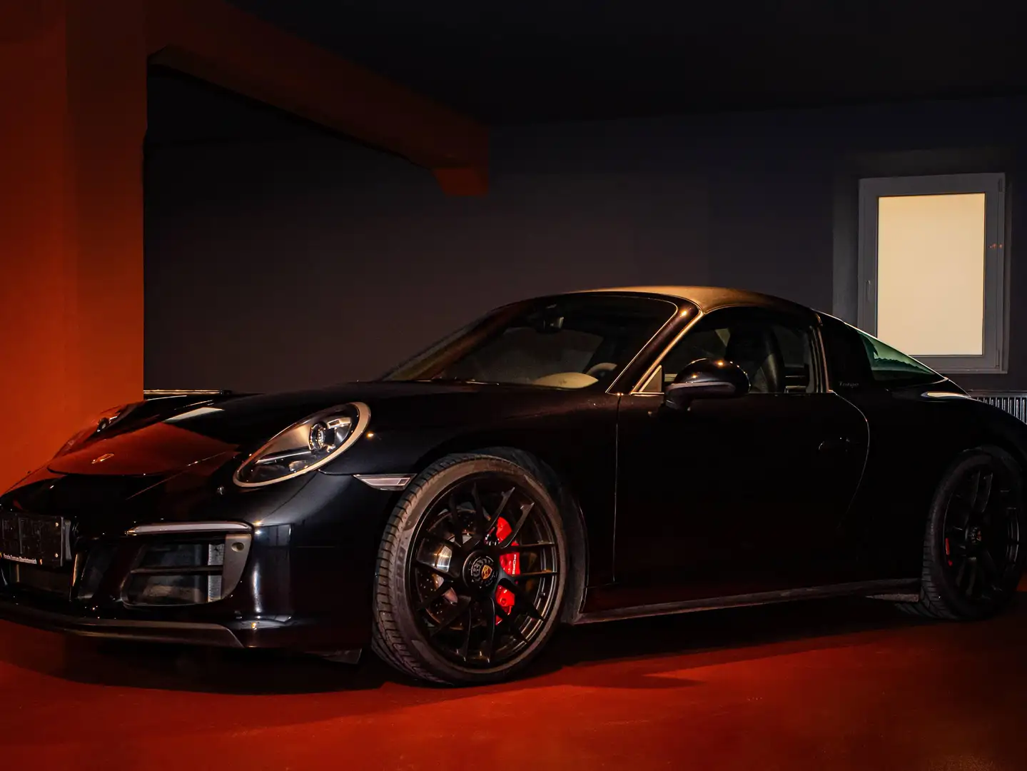 Porsche 991 991.2 Targa 4 GTS Schwarz - 2