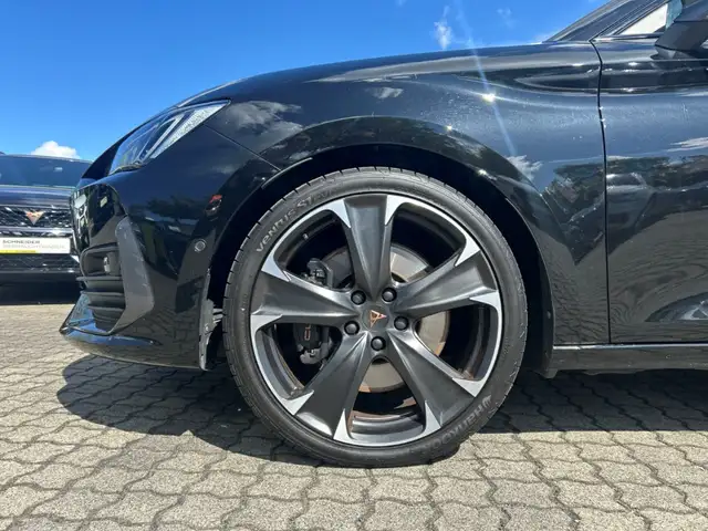 CUPRA Leon view 13