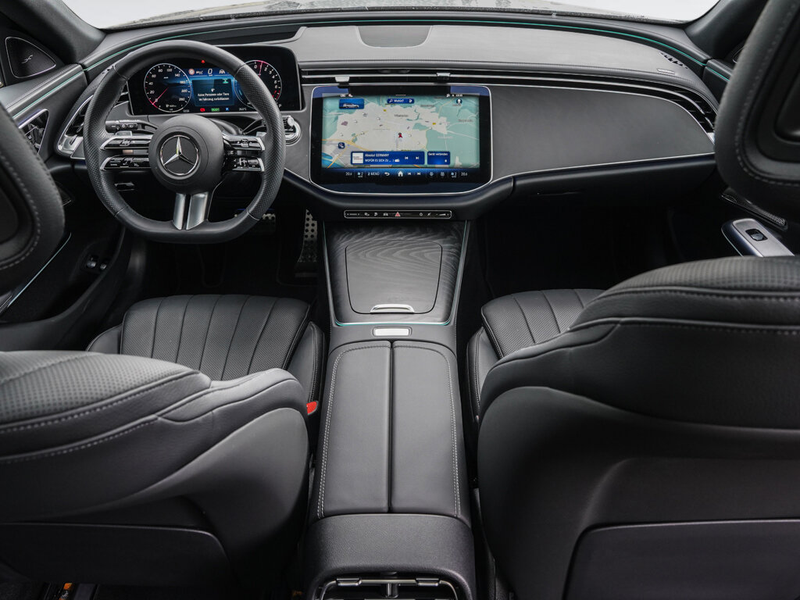 Mercedes-Benz E 300 E 300 e T AMG-LINE PREMIUM PLUS AHK DISTRONIC HUD — photo 10