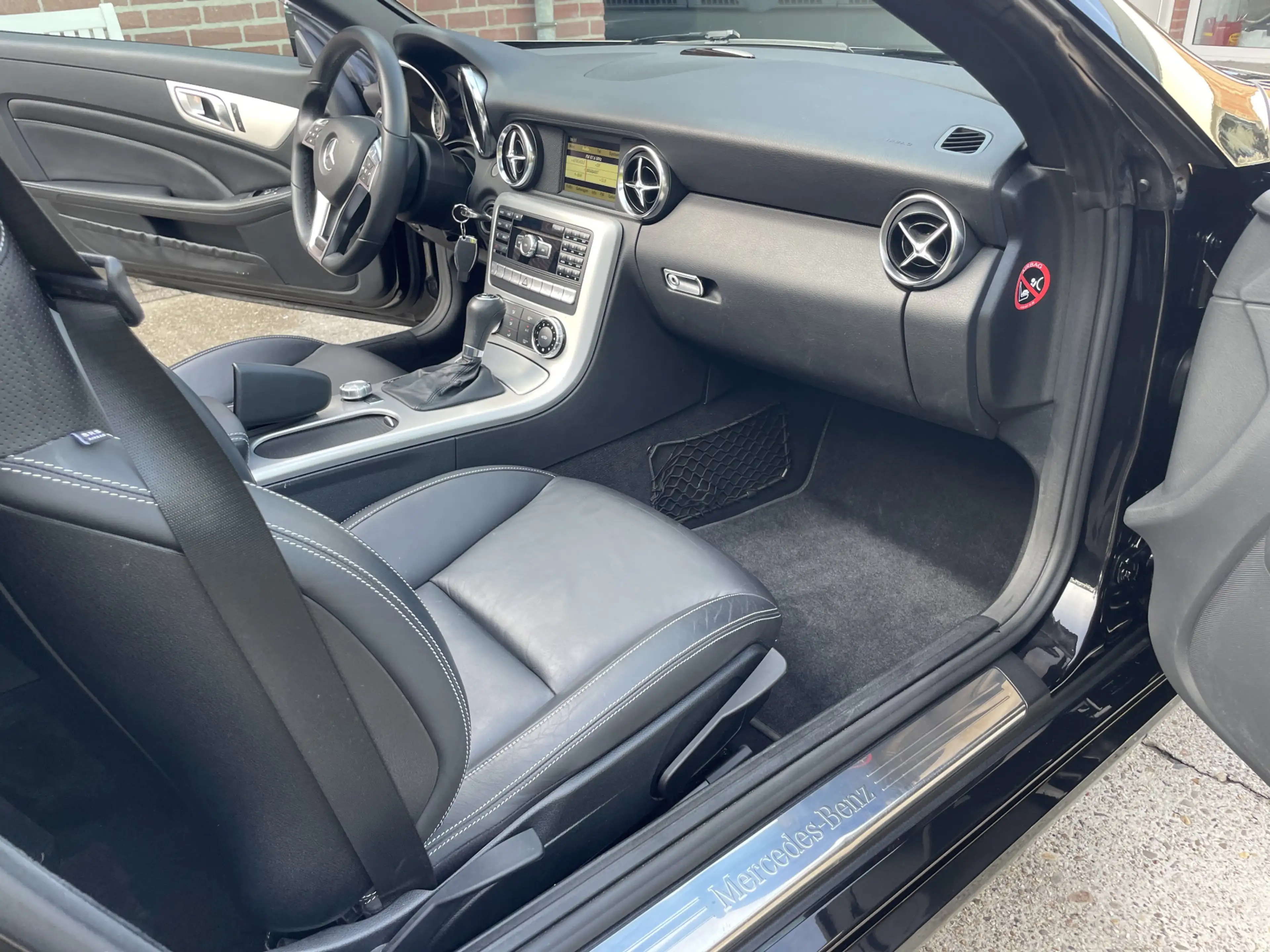 Mercedes-Benz SLK 200 Edition 1 — photo 14