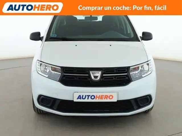 Dacia Sandero view 9