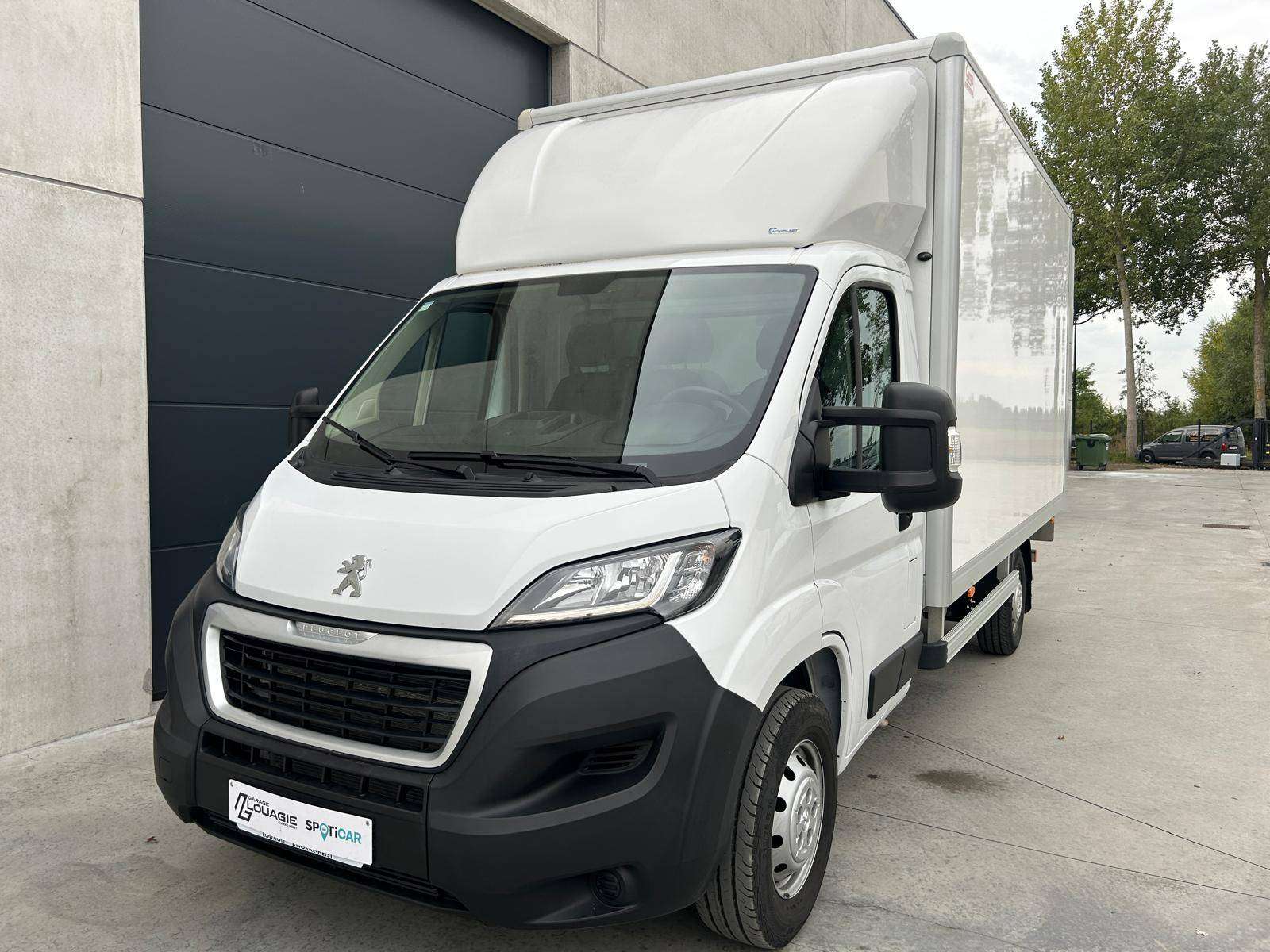 2025 Peugeot Boxer
