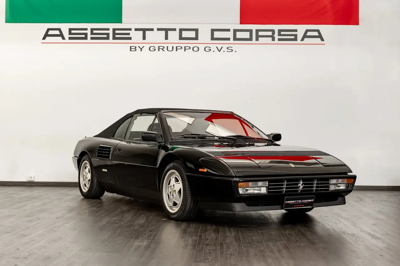Ferrari Mondial Cabrio 3.4 T 300cv, foto 1