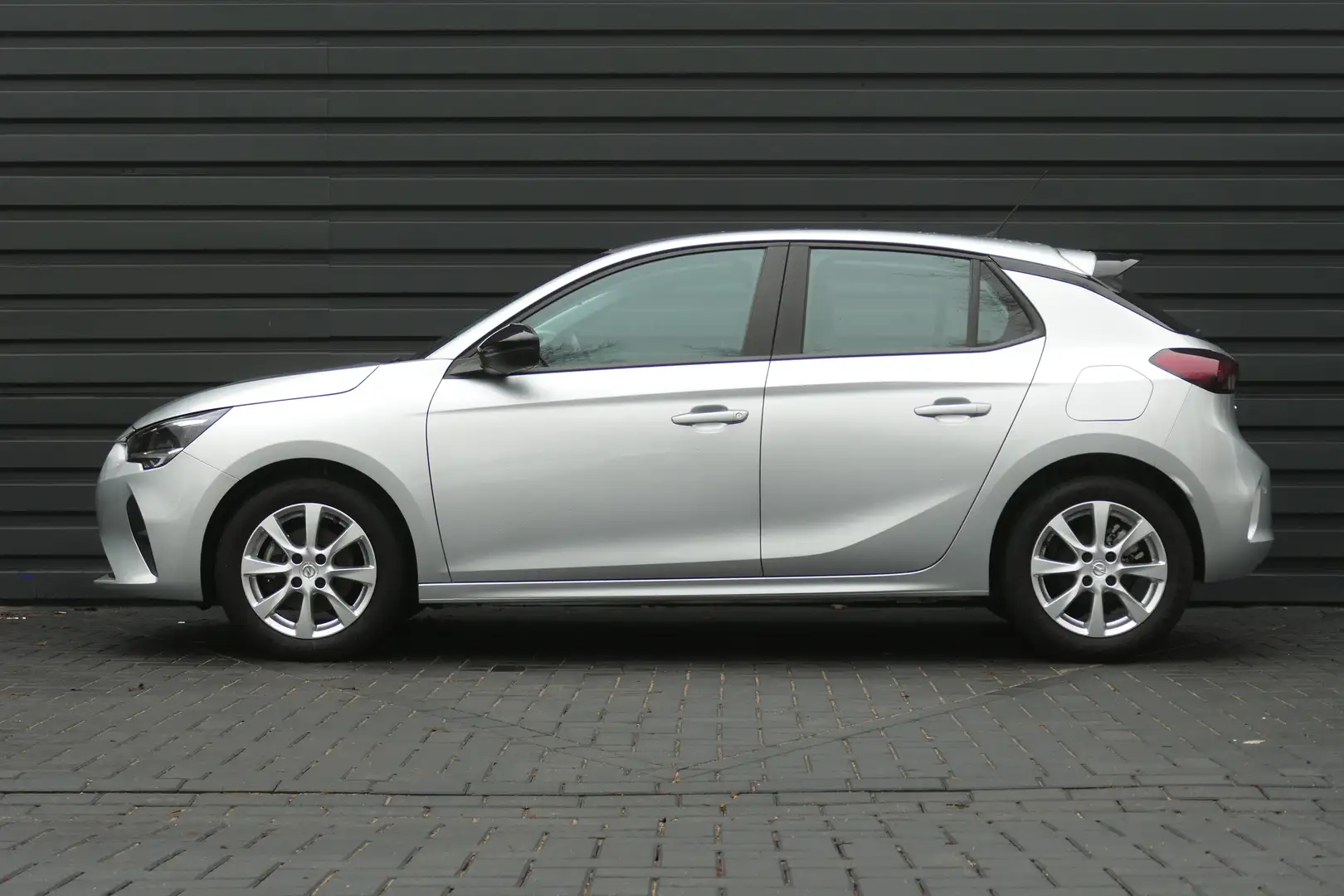 Opel Corsa 1.2 TURBO 100PK 5-DRS EDITION AUTOMAAT / NAVI / AI Grigio - 2