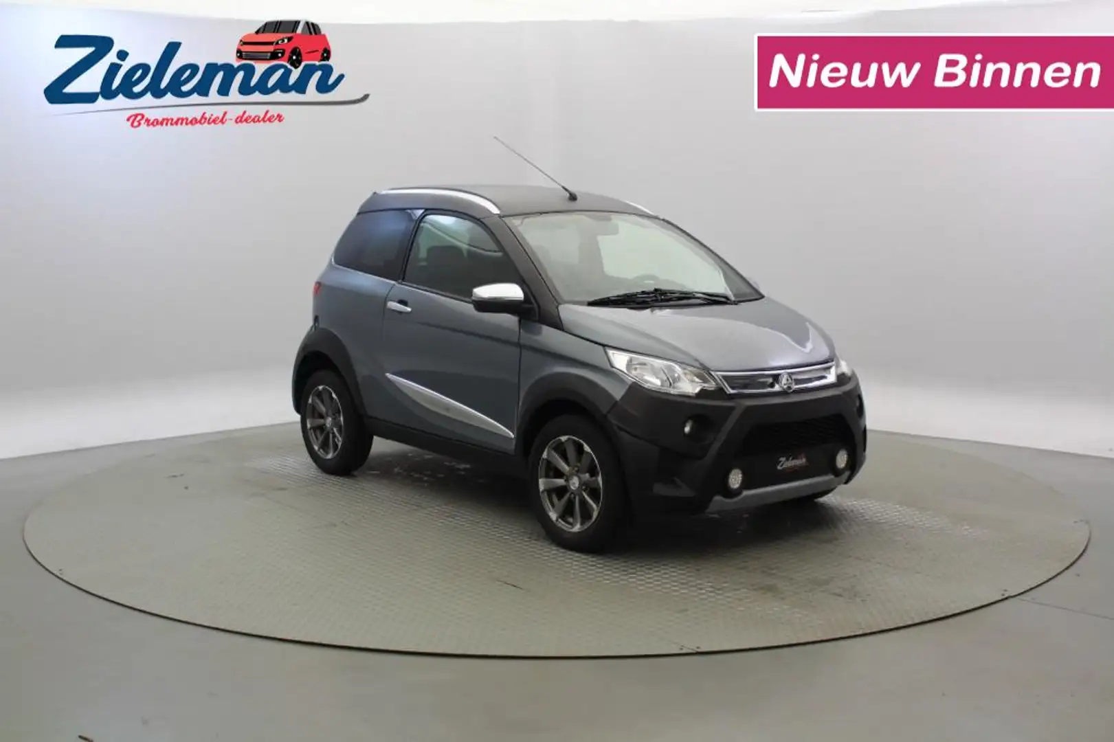 Aixam Crossover 28.995 km - 2017 - Leer Grijs - 1