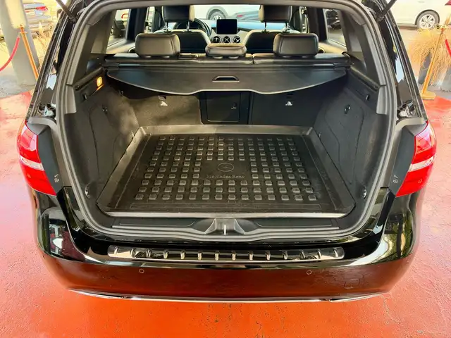 Mercedes-Benz B-Class view 6