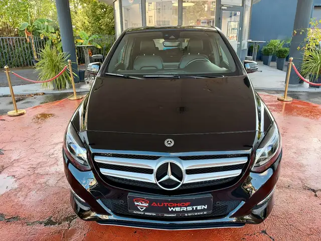 Mercedes-Benz B-Class view 11