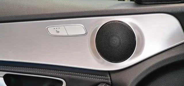 Mercedes-Benz C-Class view 17