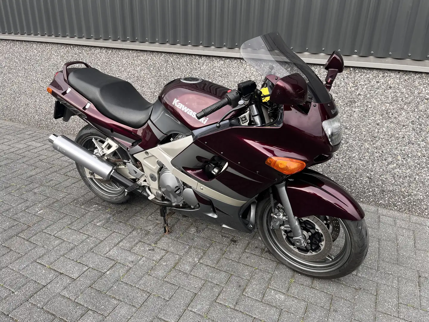 Kawasaki ZZR 600 Rot - 1