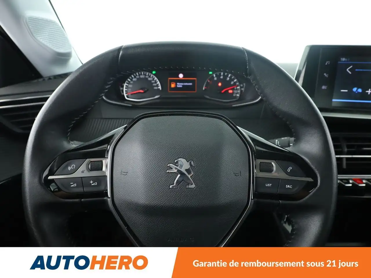 Peugeot 208 208 — photo 19