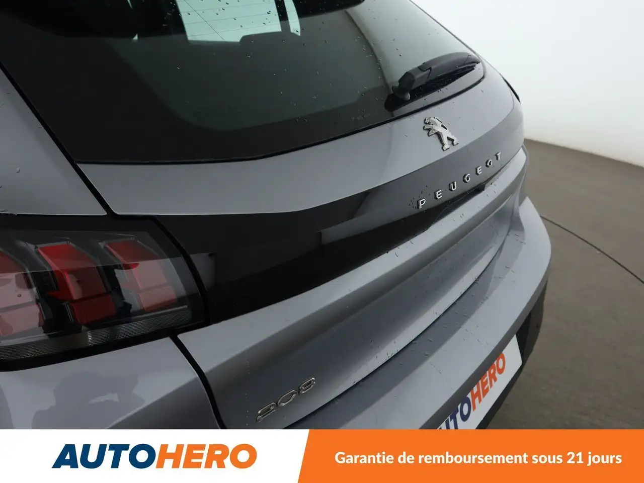 Peugeot 208 208 — photo 32