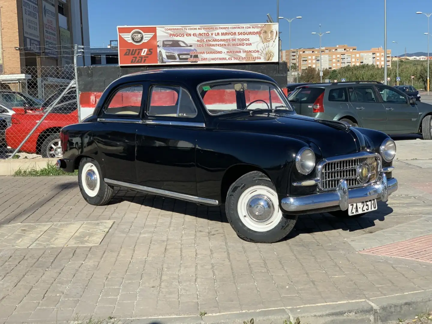 SEAT 1400 B Negro - 2